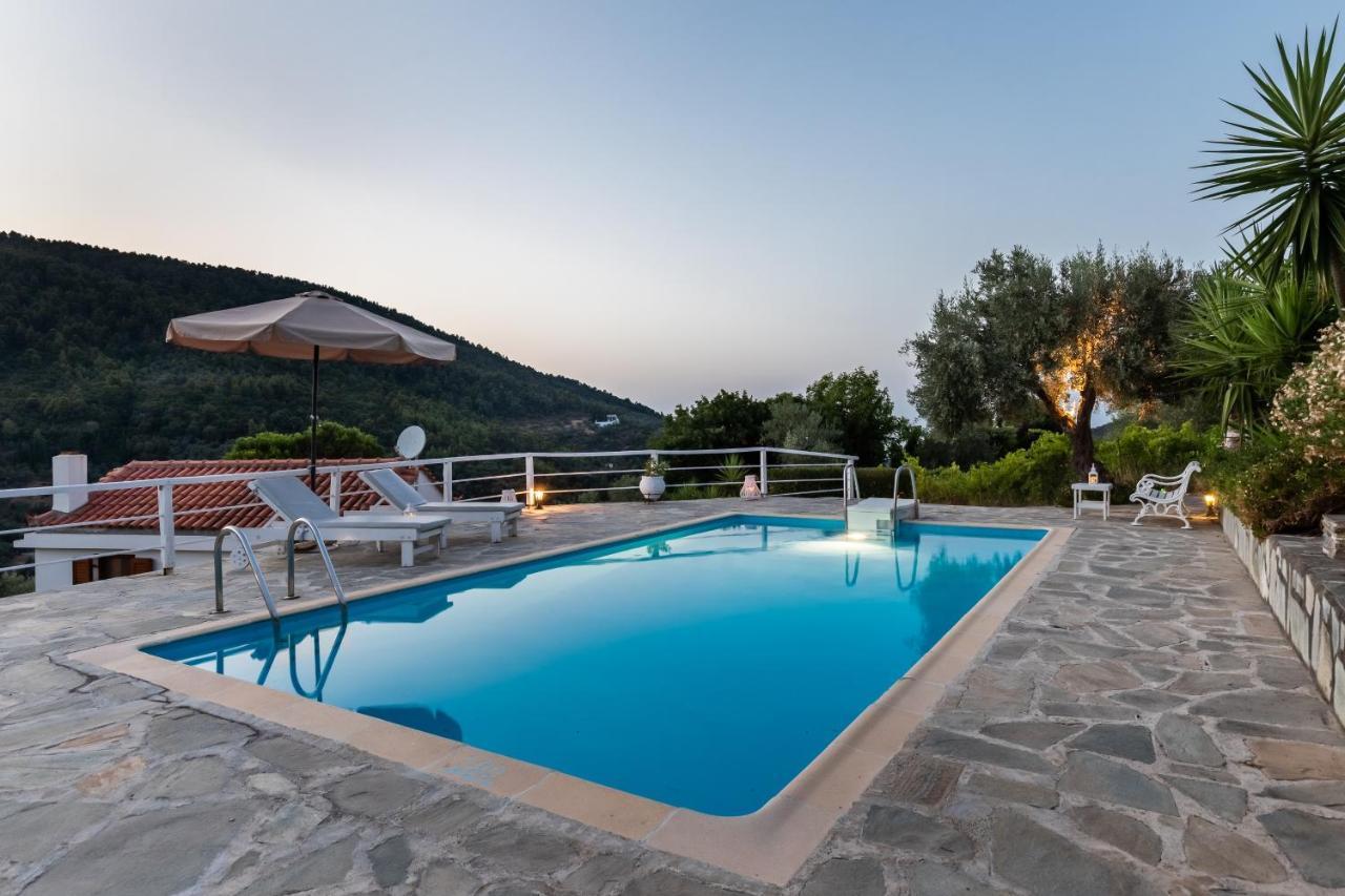 Villa Fotini Kalivi In Raches Panormos  Exterior photo